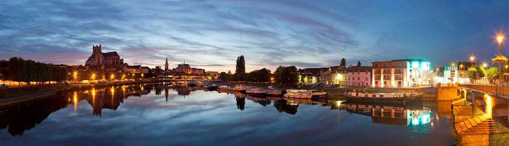 Ibis Auxerre Centre Hotell Exteriör bild