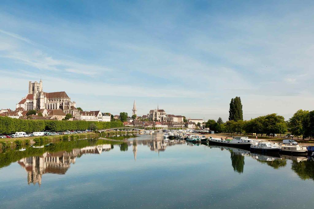 Ibis Auxerre Centre Hotell Exteriör bild